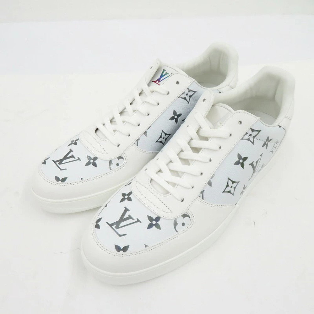 LOUIS VUITTON Rivoli Sneakers White